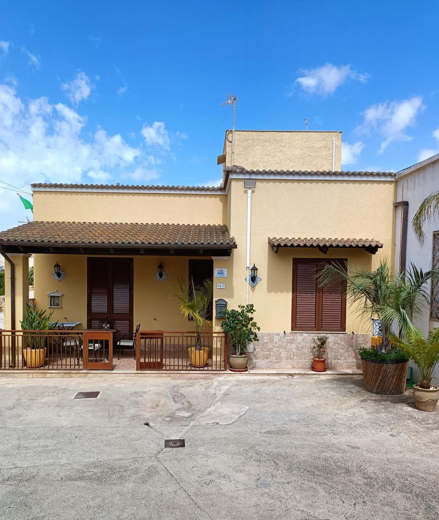Casa Sciacca Villa มาร์ซาลา ภายนอก รูปภาพ